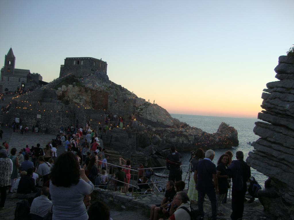 Appartamento Marina Marina Di Carrara Rum bild