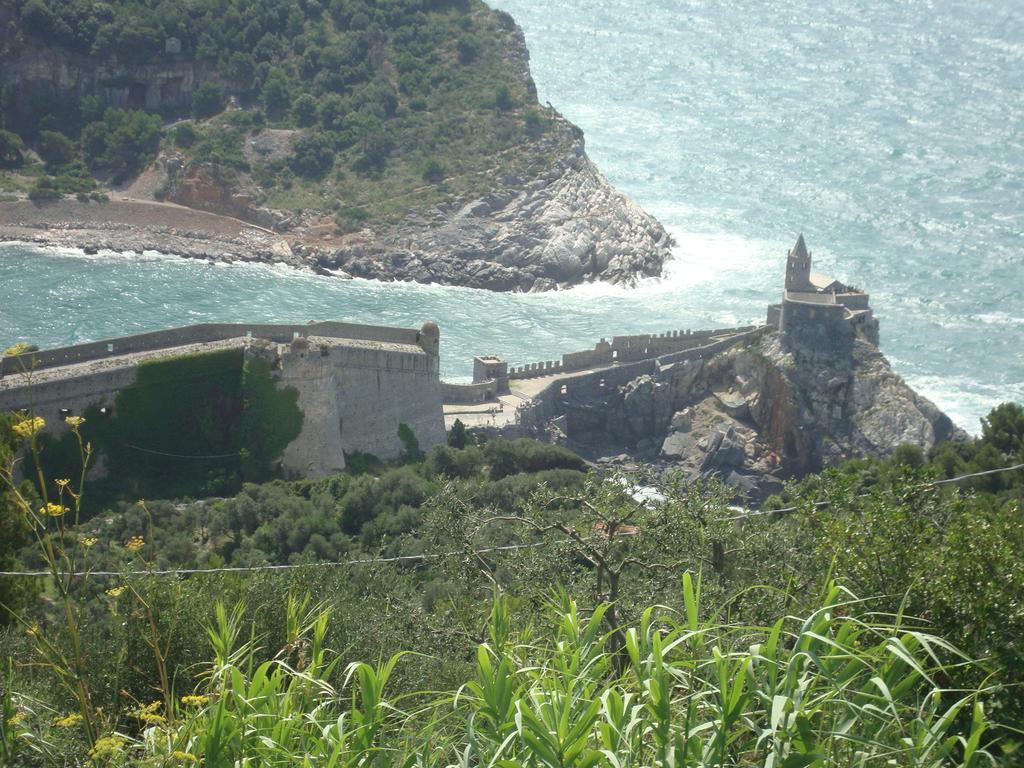 Appartamento Marina Marina Di Carrara Rum bild