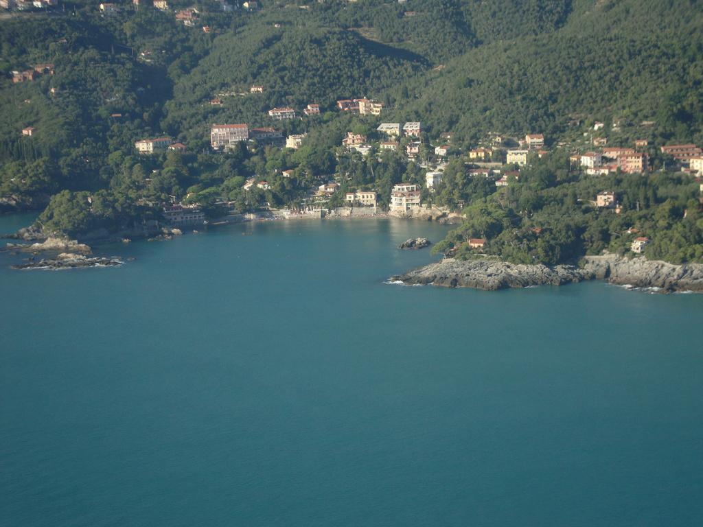 Appartamento Marina Marina Di Carrara Rum bild