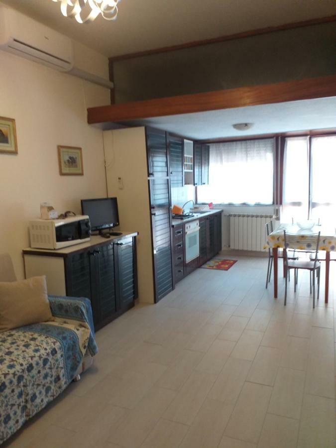 Appartamento Marina Marina Di Carrara Exteriör bild
