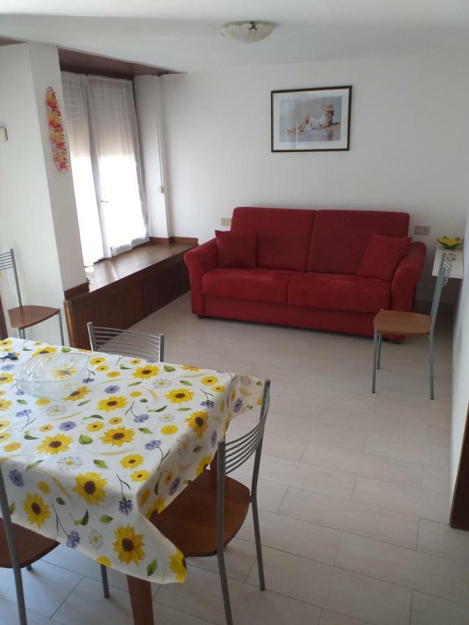 Appartamento Marina Marina Di Carrara Exteriör bild