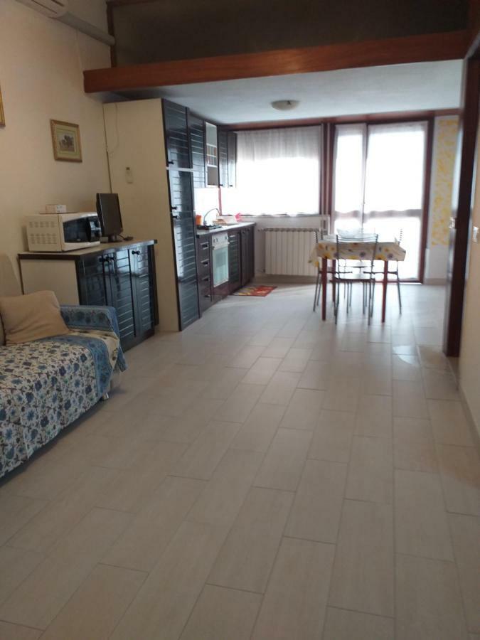 Appartamento Marina Marina Di Carrara Exteriör bild