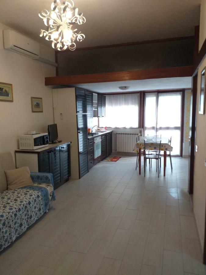 Appartamento Marina Marina Di Carrara Exteriör bild